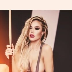 image of the british onlyfans model MARNI MOORE with username @marni_moore_x