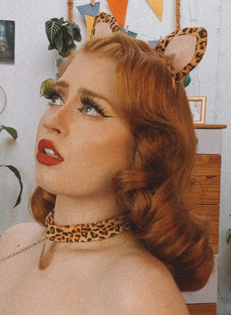 image of the british onlyfans model Loud Orgasm Enthusiast! with username @lunaroux