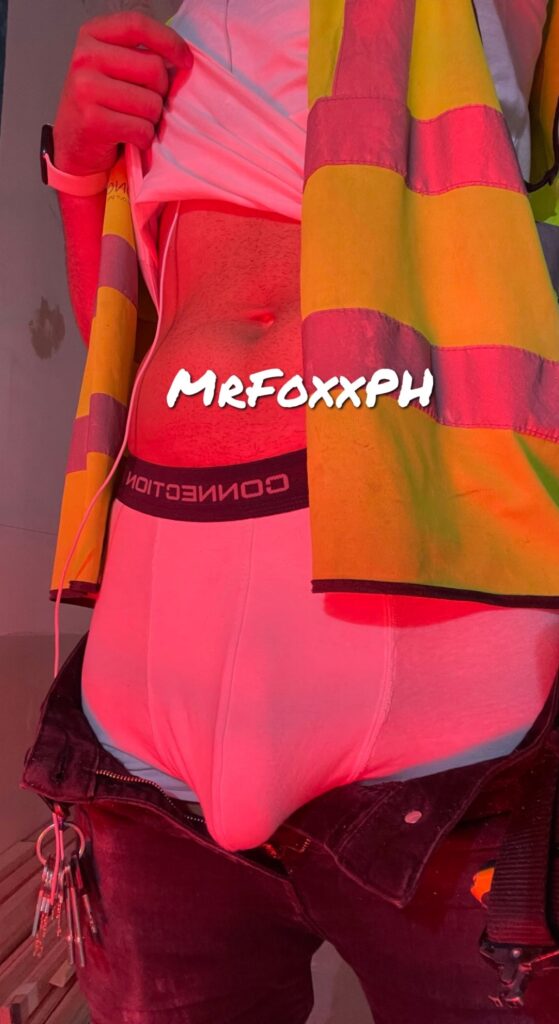image of the british onlyfans model MrFoxx with username @mrfoxxph