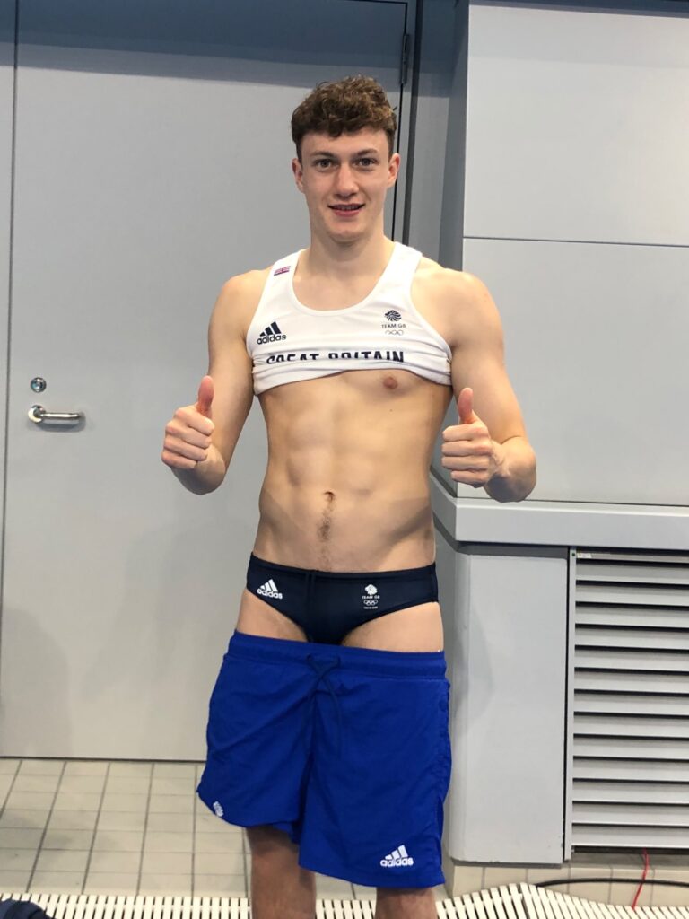 image of the british onlyfans model Noah with username @notnoahwilliams