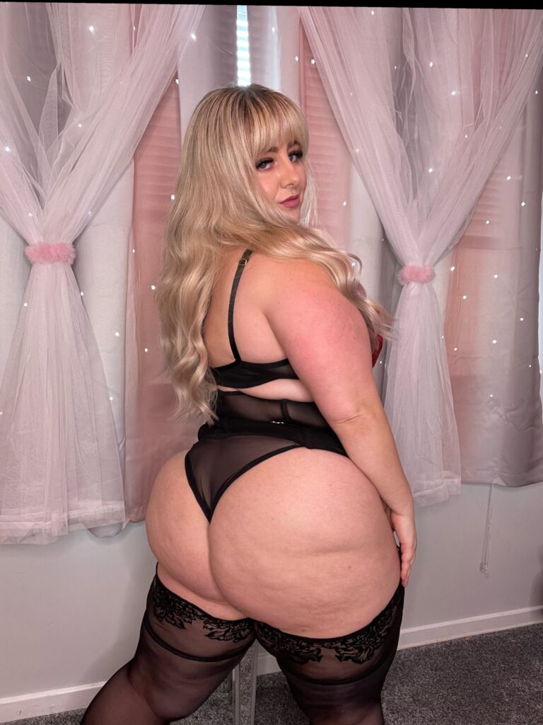 image of the british onlyfans model BIG BOOTY JODIE with username @jodielawsonx