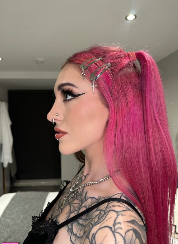 image of the british onlyfans model Lxttie with username @lxttie