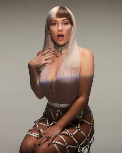 image of the british onlyfans model Reed with username @reedamberx