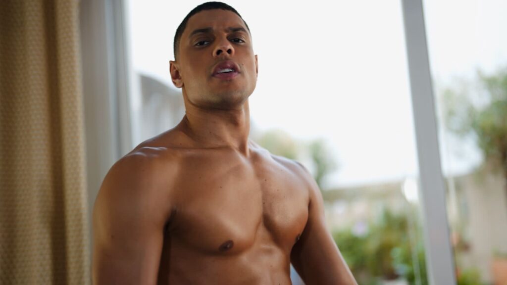 image of the british onlyfans model Caio Veyron 11” with username @caioveyronxxx