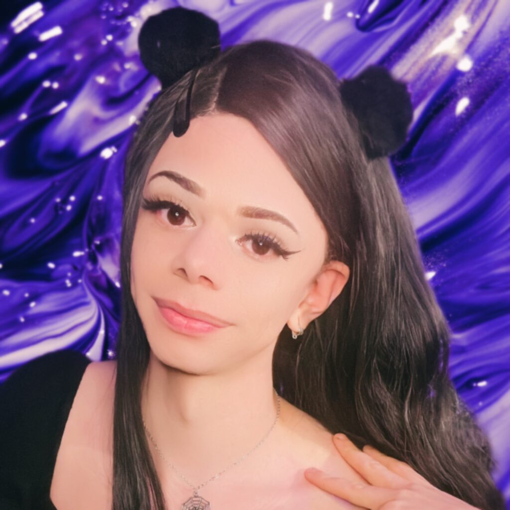 image of the british onlyfans model FloraJinora  ✨ with username @florajinora