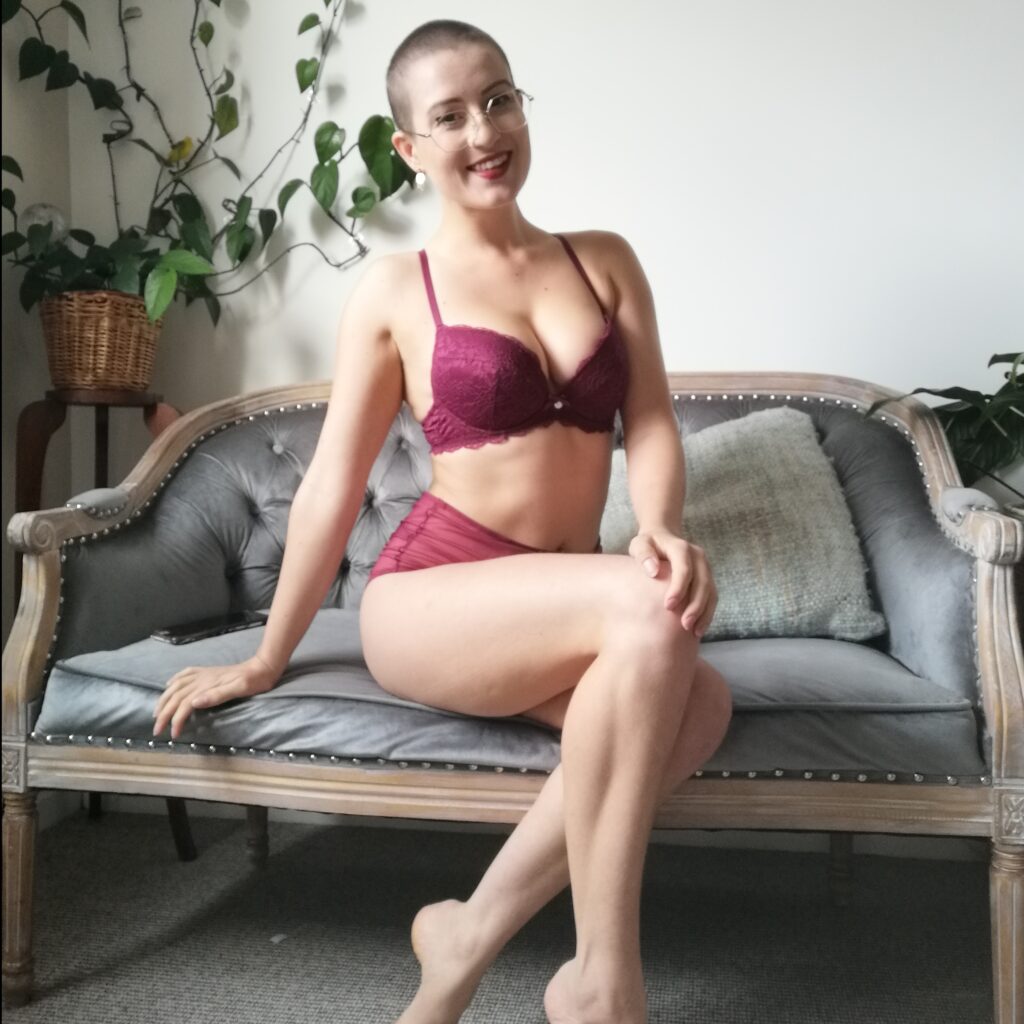 image of the british onlyfans model Scarlot Rose with username @scarlotrose