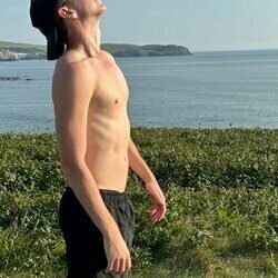 image of the british onlyfans model bttmldntwink with username @bttmldntwink